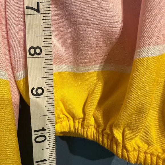 Crown & Ivy Size Small Blouse 3/4 Sleeve Smocked neckline V-Neck Striped - Picture 5 of 8